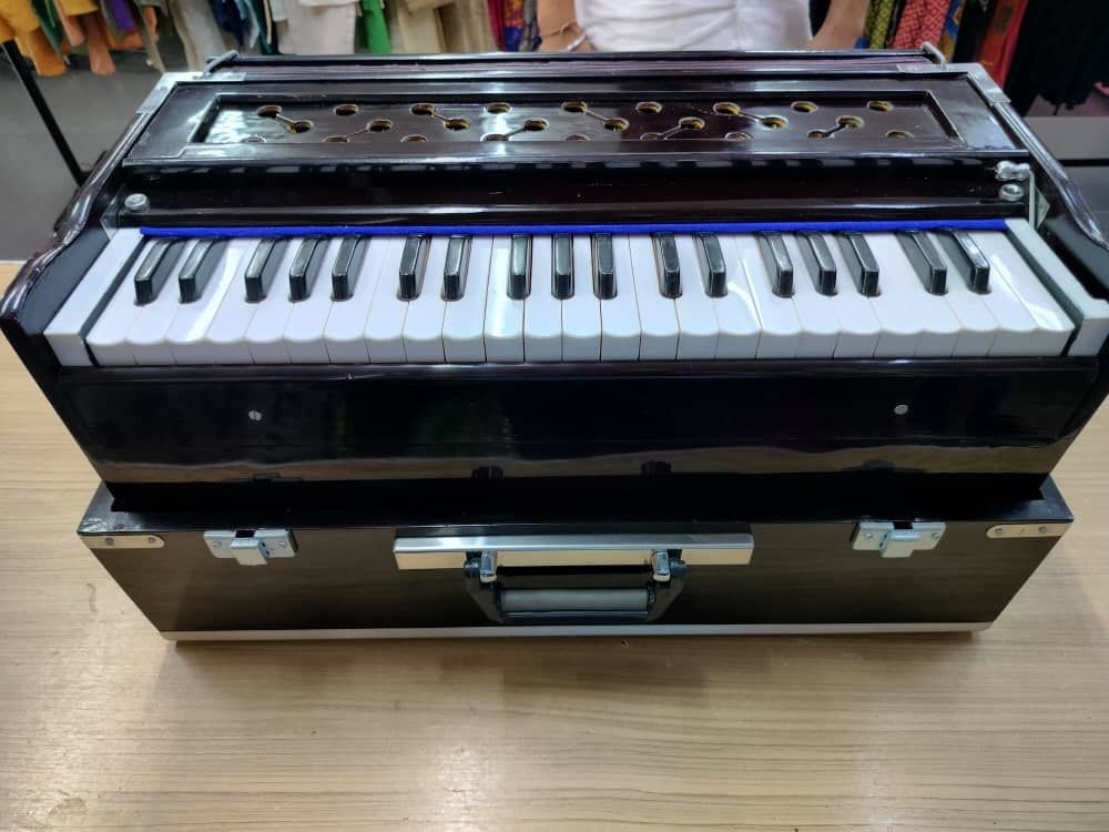 Yamuna harmonium shop