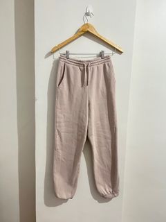 (Category: ) located in . Submitted by essentials_manila2021 (Listing ID 1283052168, Image 1). Description: .