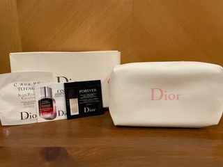*全新* Dior 化妝袋連試用裝64236715321347110