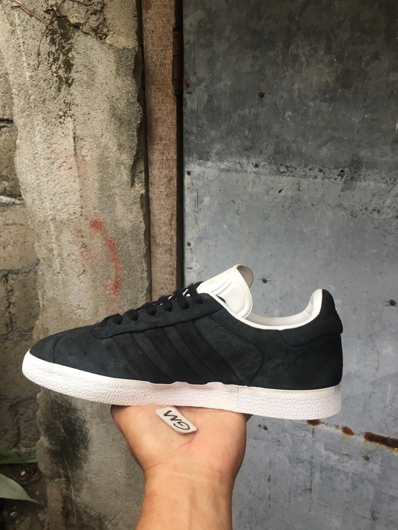 Adidas gazelle stitch and turn black hotsell
