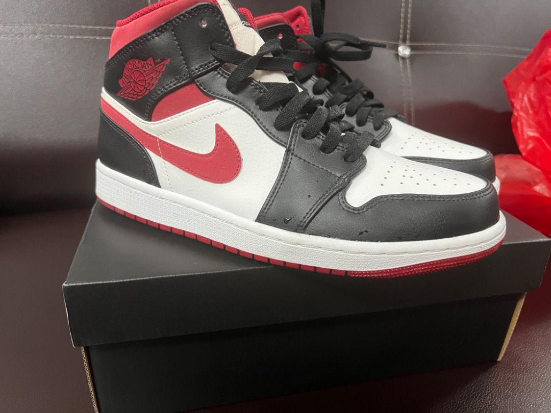 Aj gym red hotsell