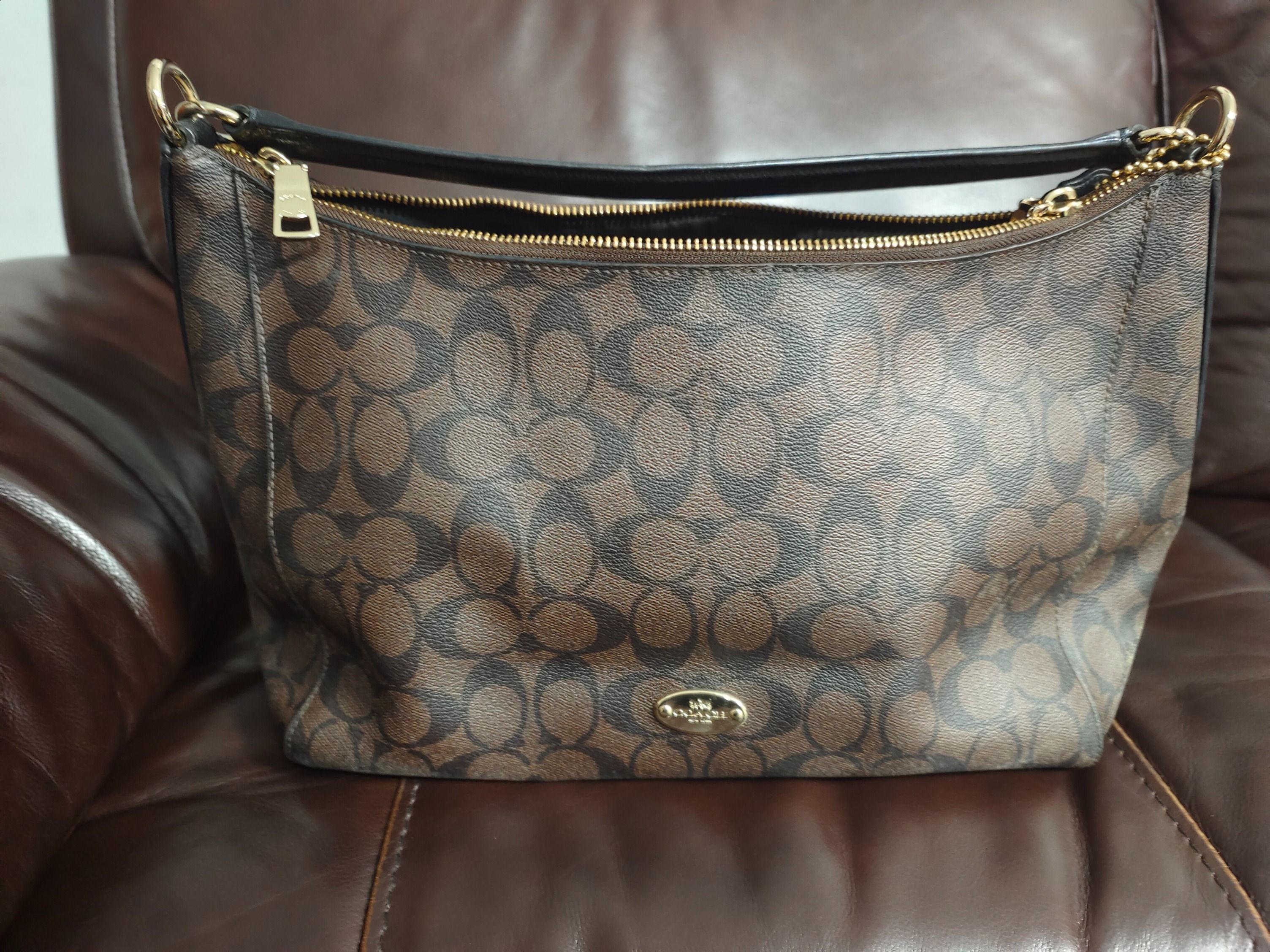 Coach discount classic tote