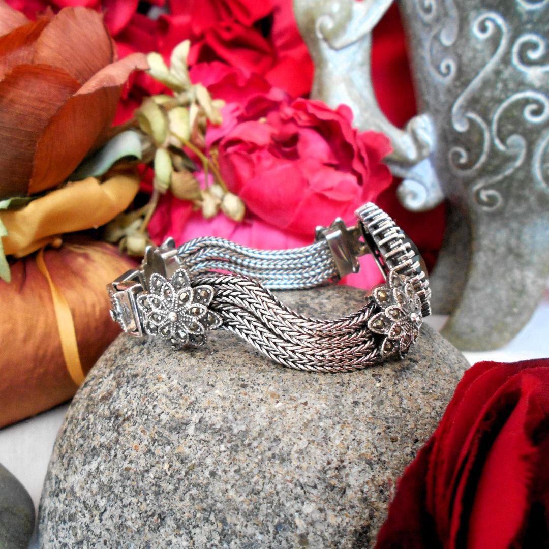 Bracelets for wedding party hotsell