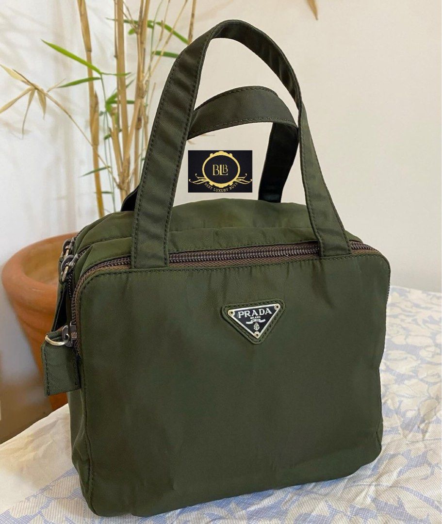 Authentic Prada Tessuto B6840 Borsa Bowler Bag (Category: Luxury Bags & Wallets) located in Pasig City. Submitted by bestluxurybuys (Listing ID 1283208198, Image 2). Description: Authentic Prada Tessuto B6840 Borsa Bowler Bag Dm or Vber O92755II747.