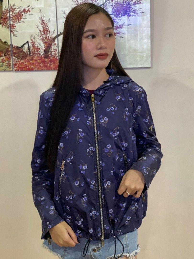 Authentic💯Prada Jacket Triangle Plate Floral Nylon Parka, Luxury 