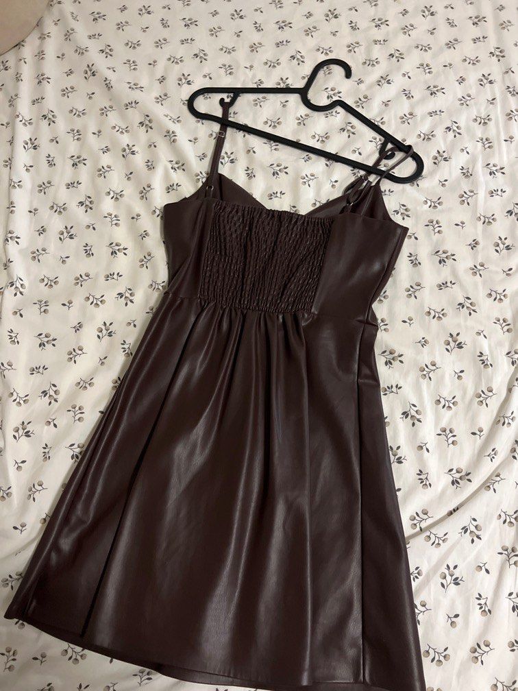 Leather dress bershka hotsell