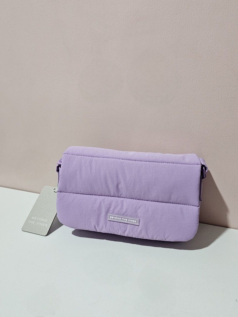 Beyond The Vines Pocket Poofy Bag Lilac