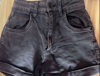 (Category: ) located in . Submitted by duckysss (Listing ID 1283197264, Image 1). Description: .