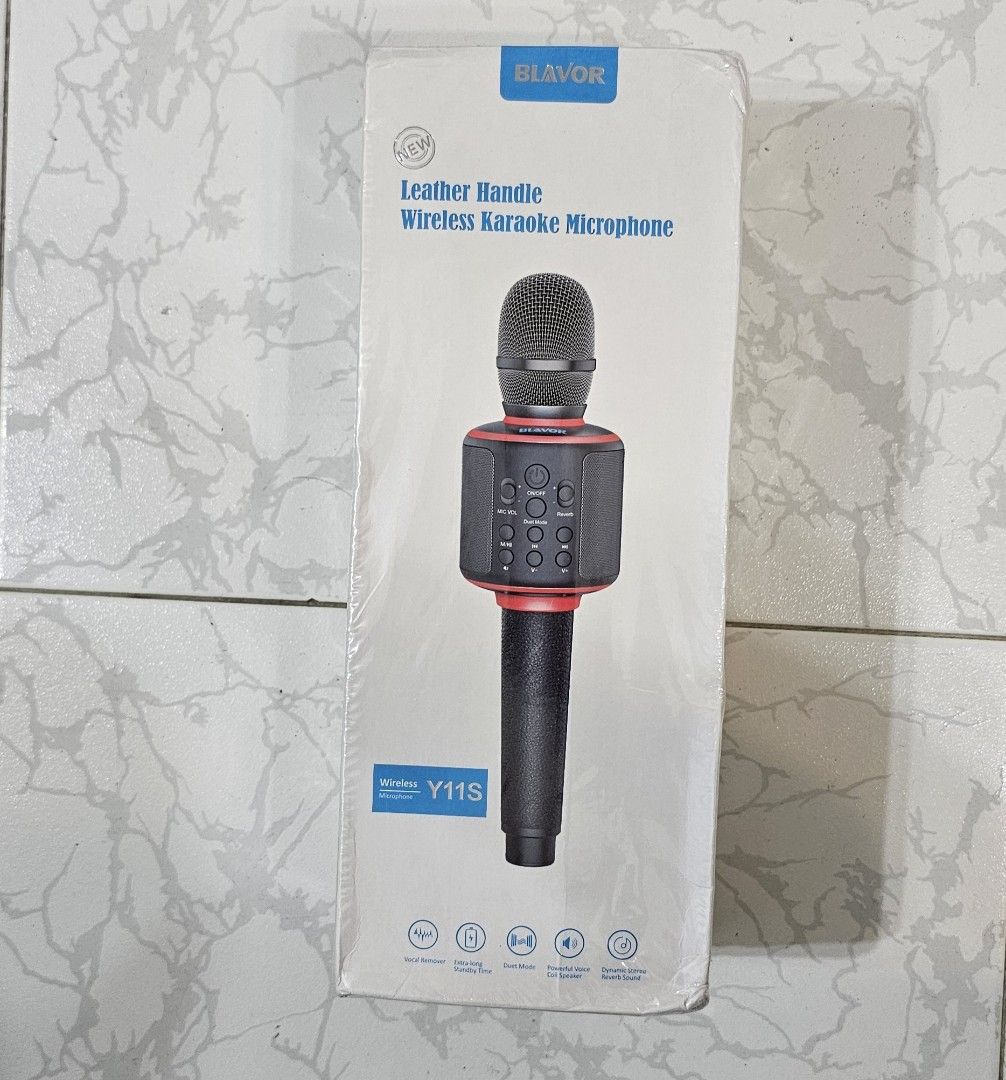 Blavor Leather Handle Wireless Karaoke Microphone