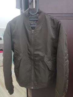 (Kategori: ) berada di . Dikirim oleh ughteara (ID iklan 1283146742, Gambar 1). Deskripsi: .