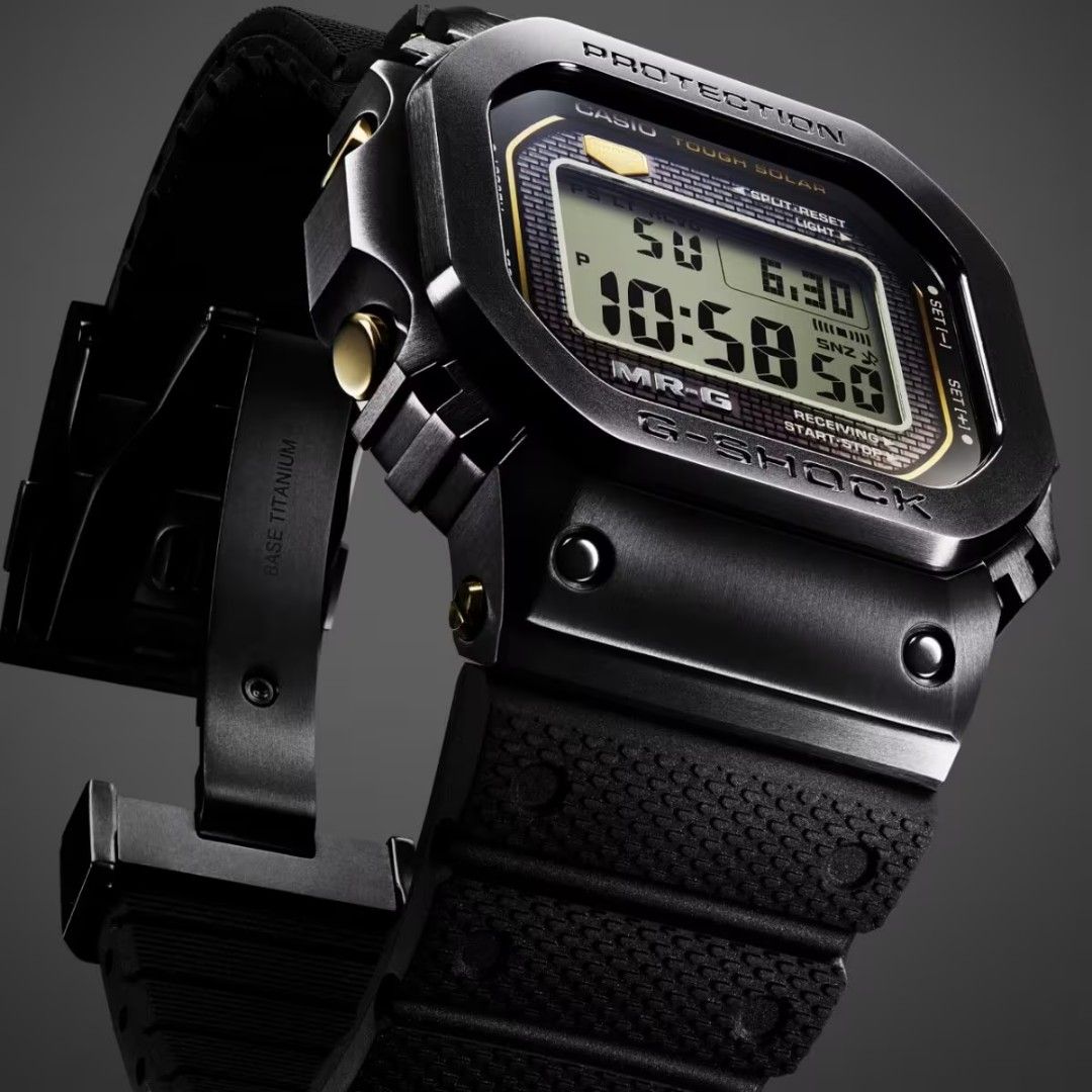 Brand New Casio G Shock Tough Solar Bluetooth MRG B5000R 1JR