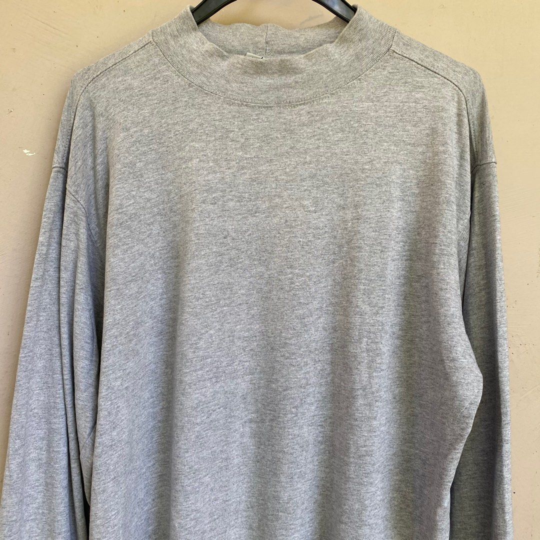 Carhartt store turtleneck shirts