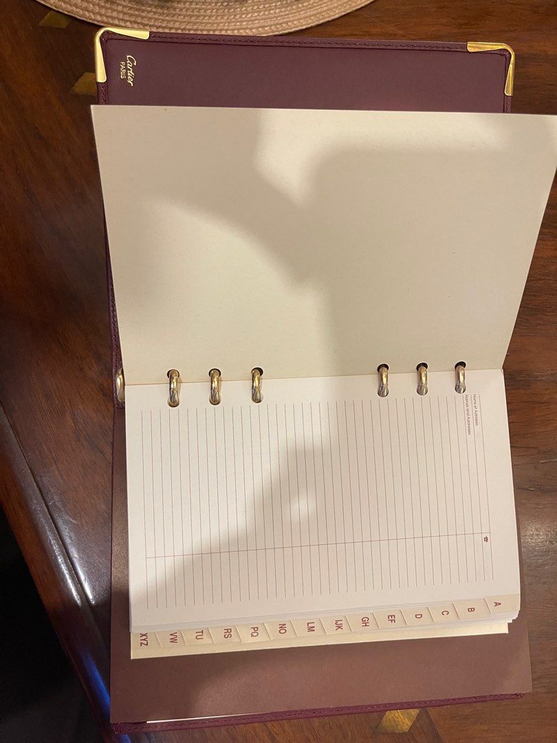 Cartier Agenda (Category: Luxury Bags & Wallets) located in Mandaluyong City. Submitted by olachicoas (Listing ID 1283175777, Image 3). Description: Authentic Vintage Cartier Agenda Pristine Condition.