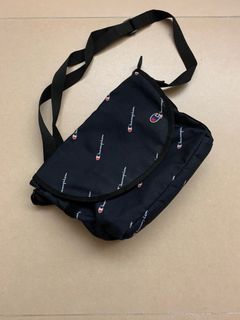 （分類：）位於 。 由 ruby.red 提交（商品編號 1283187029，圖片 1）。簡介： 。