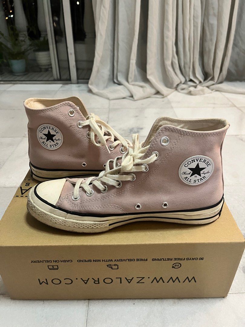 Converse sales renew zalora