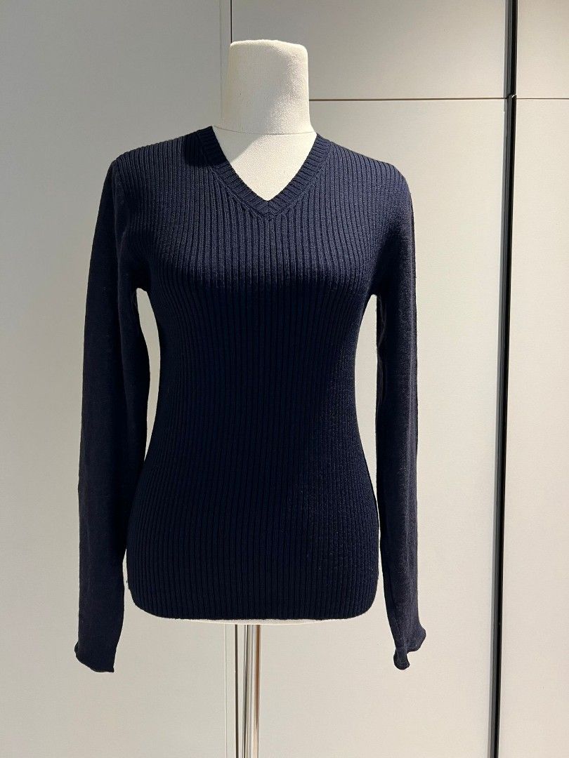 dkny blue sweater