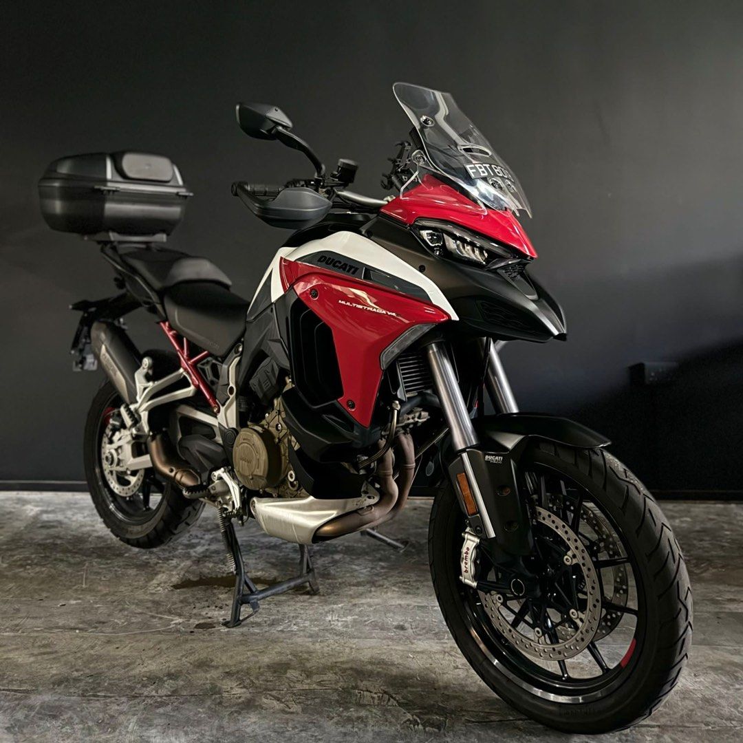 Multistrada v4 outlet s performance