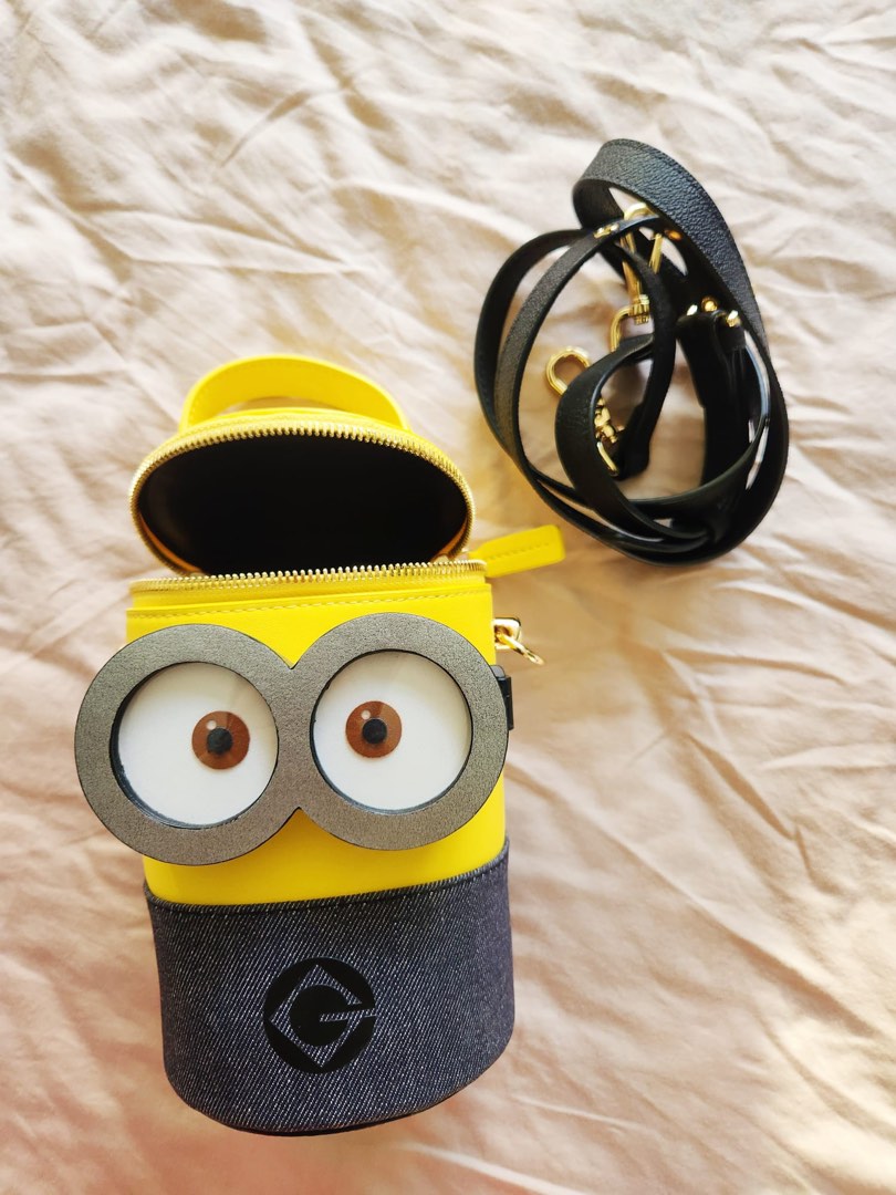 Minion sling bag new arrivals