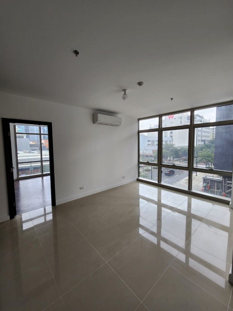 FOR SALE!! WEST GALLERY PLACE BGC (Category: Apartments & Condos) located in Muntinlupa City. Submitted by johann.ocampo (Listing ID 1283364424, Image 1). Description: FOR SALE!! West Gallery Place BGC 2 BR courtyard 92 sqm 3rd floor 1 parking Php 38M Johann Ocampo 0917 817 34 53 27751.