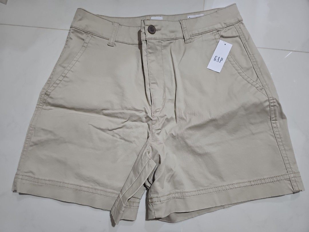 Gap girlfriend discount khaki shorts