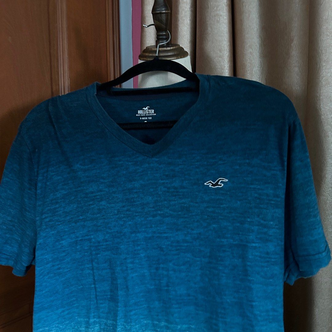 Hollister Long sleeve T-shirt, Men's Fashion, Tops & Sets, Tshirts & Polo  Shirts on Carousell