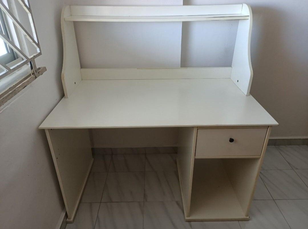 IKEA Study Table (Category: Tables & Sets) located in Singapore. Submitted by rockmysocks (Listing ID 1283410613, Image 1). Description: Study desk Self collection.