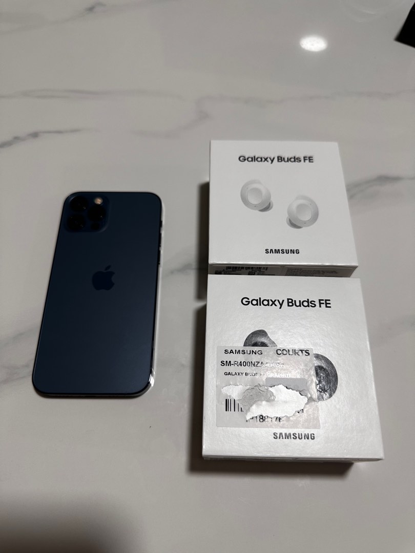 Galaxy buds shop iphone 12