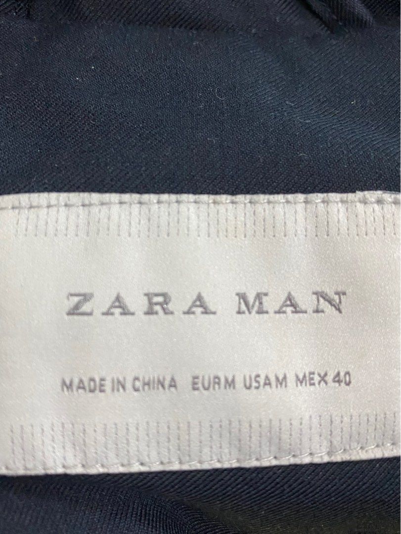Jacket （分類：外套及戶外衣服）位於 Hong Kong。 由 lamsoon02 提交（商品編號 1283277635，圖片 3）。簡介： 90 percent new。