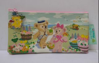 (Category: ) located in . Submitted by vintagesecretgarden (Listing ID 1283435116, Image 1). Description: .