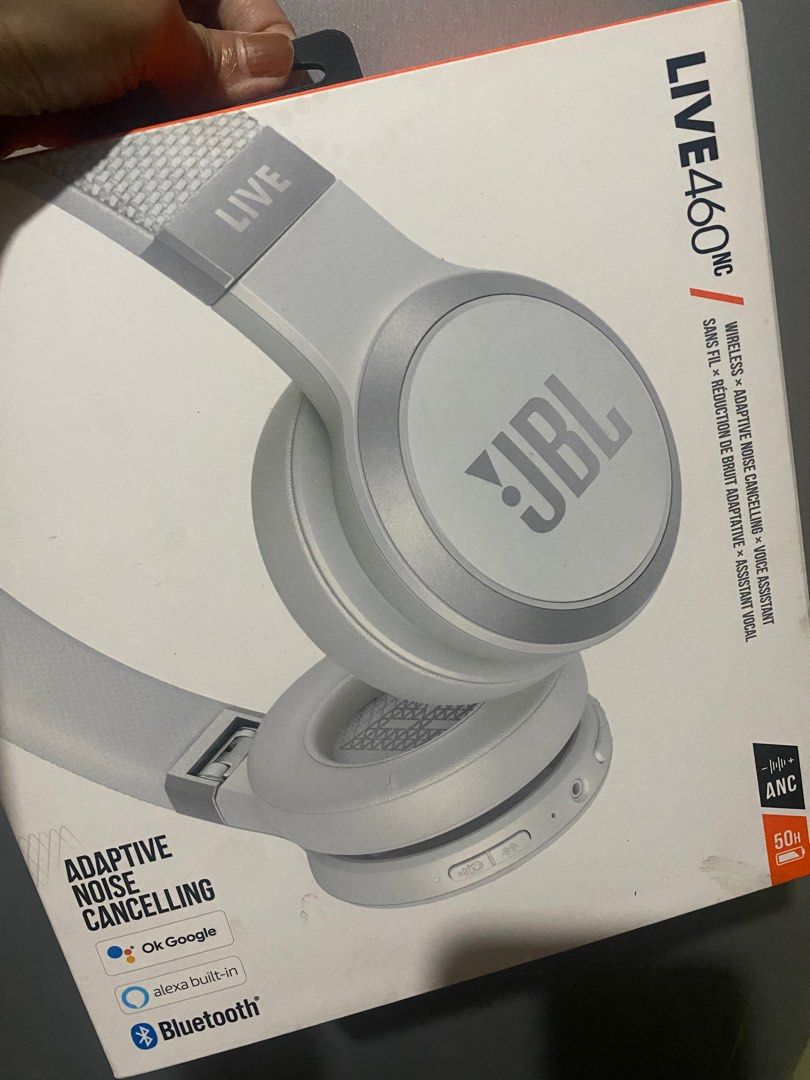 JBL LIVE 460 NC (Category: Headphones & Headsets) located in Taguig. Submitted by _jdee. (Listing ID 1283146977, Image 2). Description: JBL LIVE 460 NC Almost new. Rarely used since I still prefer using my airpods No issues.