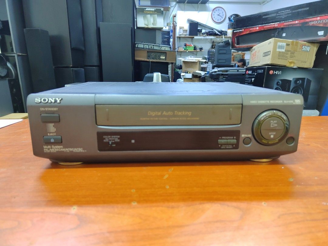 Ku Sony Vhs player elok, Audio, Soundbars, Speakers & Amplifiers on Carousell