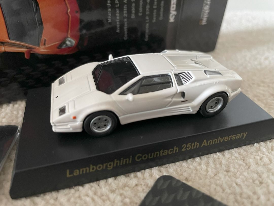 Kyosho 1/64 Lamborghni Countach 25th Anniversary 京商