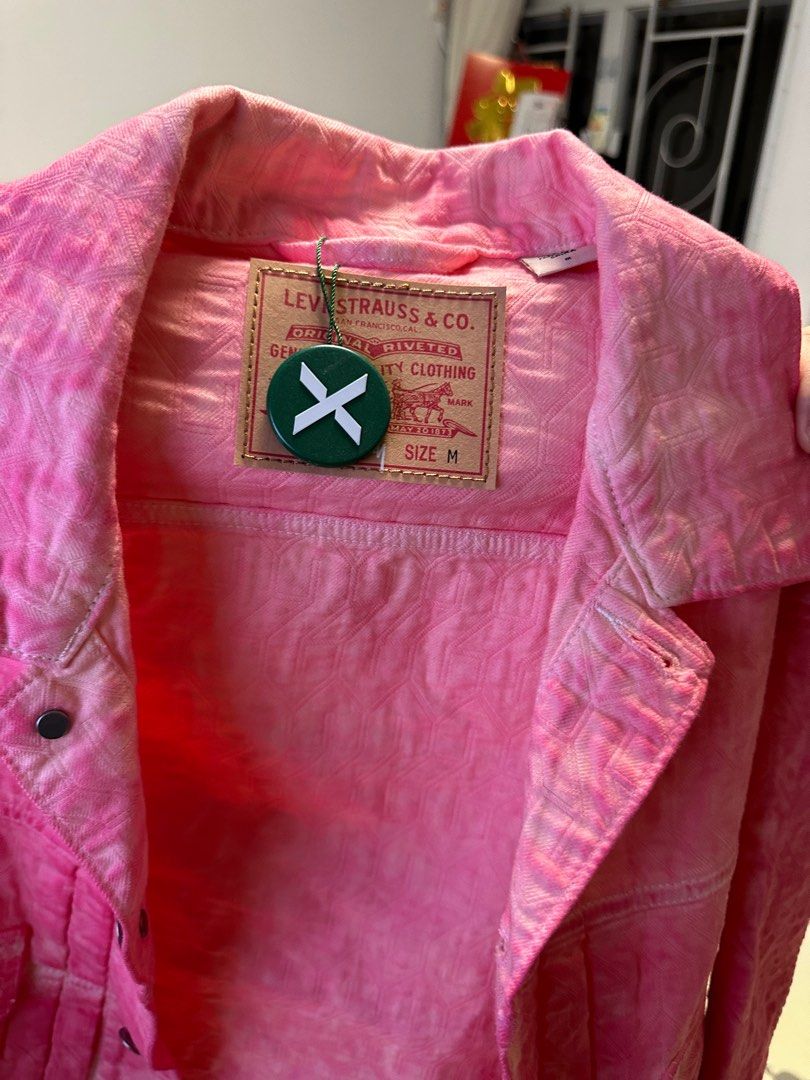 Levi's X Stussy牛仔外套粉紅色, 男裝, 外套及戶外衣服- Carousell - Main Image