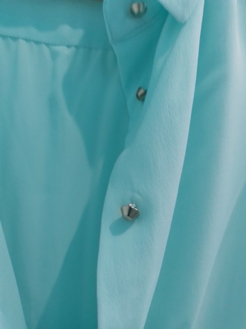 Lily mint green chiffon dress (Category: Dresses) located in Bislig. Submitted by cessg (Listing ID 1283337055, Image 3). Description: #2024declutter With belt loops but belt is missing..