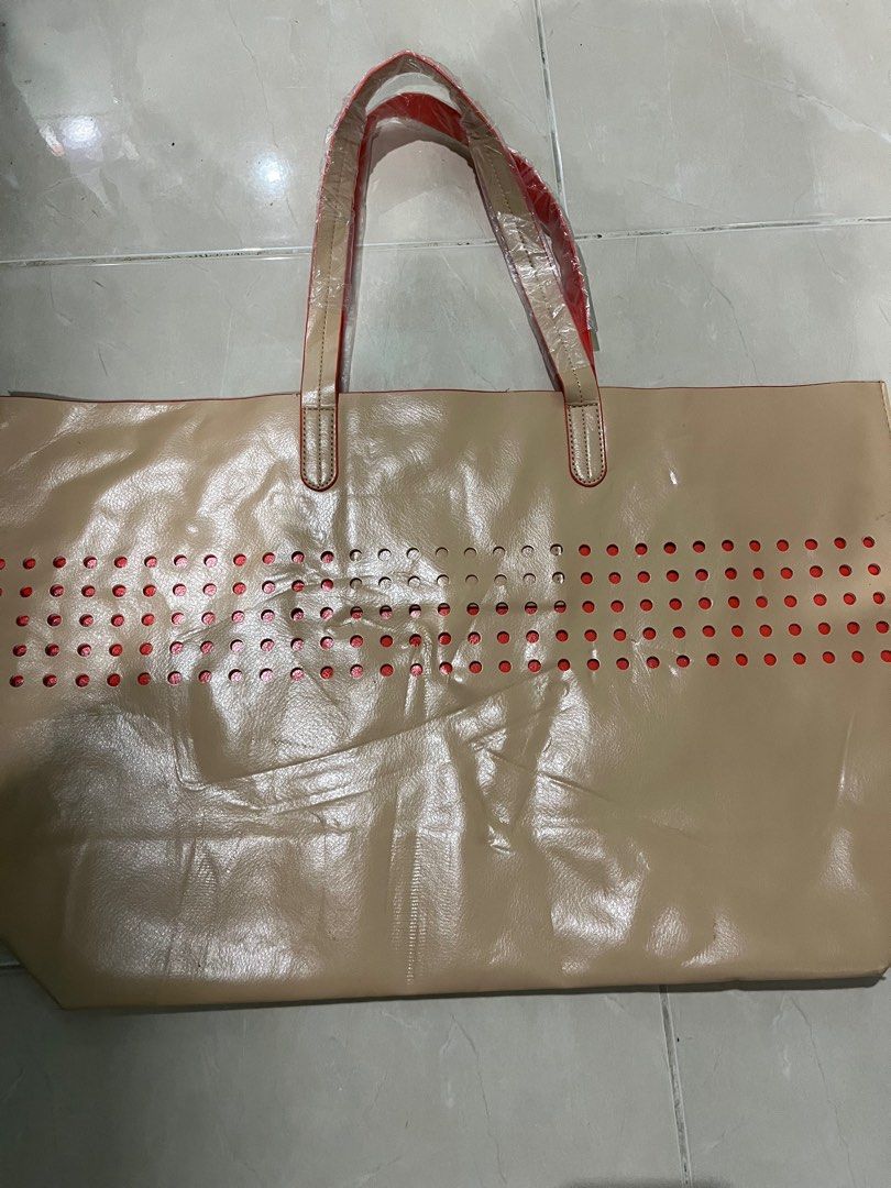 Lord and taylor tote bags online