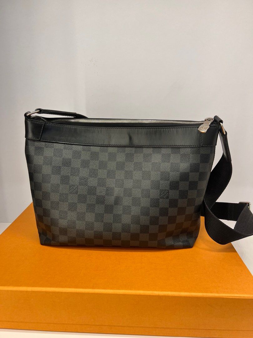 Louis Vuitton Mick PM Shoulder Bag N40003 Damier Graphite Black