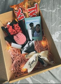 Mini Crochet Bouquet in a box