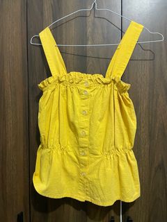 (Category: ) located in . Submitted by prelovedclutter.ilo (Listing ID 1283240501, Image 1). Description: .