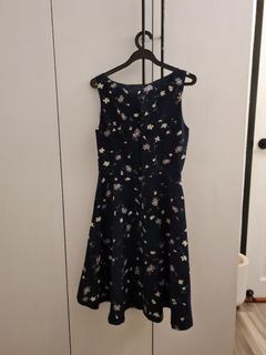 (Category: ) located in . Submitted by goodwill.hunting (Listing ID 1283277081, Image 1). Description: .