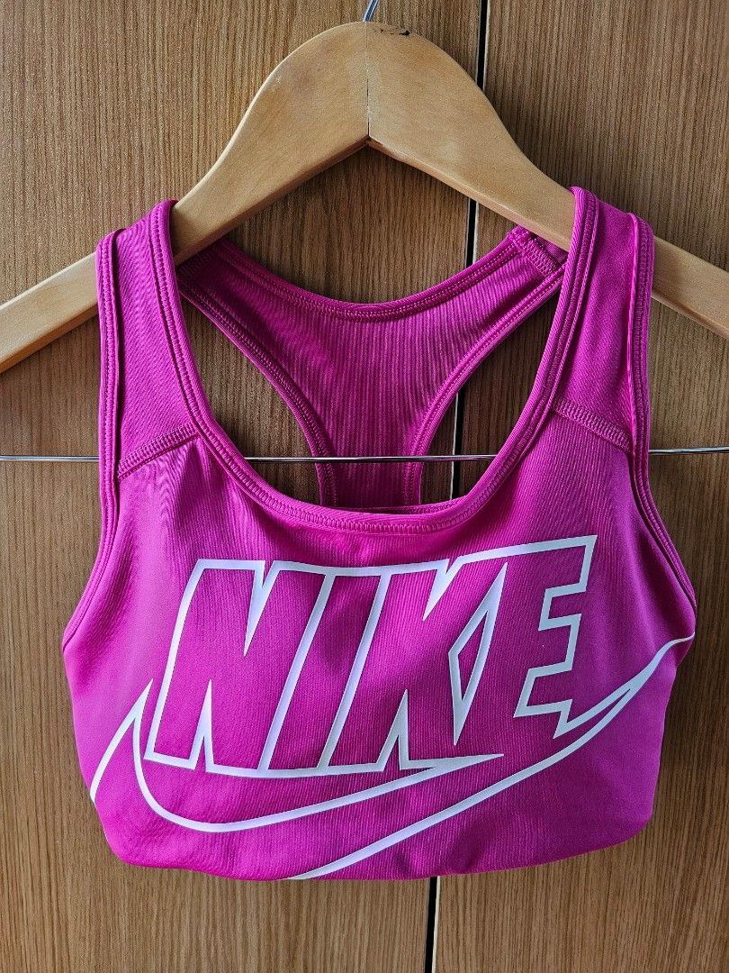 Nike Sports Bra Size Small, Women's Fashion, Activewear on Carousell