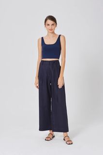 (Category: ) located in . Submitted by wardrobecrisis (Listing ID 1283285430, Image 1). Description: .