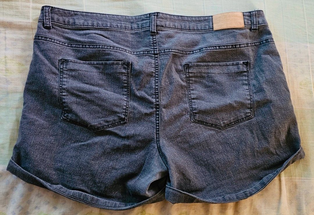 Black denim sales shorts dorothy perkins