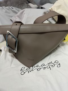 （分類：）位於 。 由 22212 提交（商品編號 1283191227，圖片 1）。簡介： 。