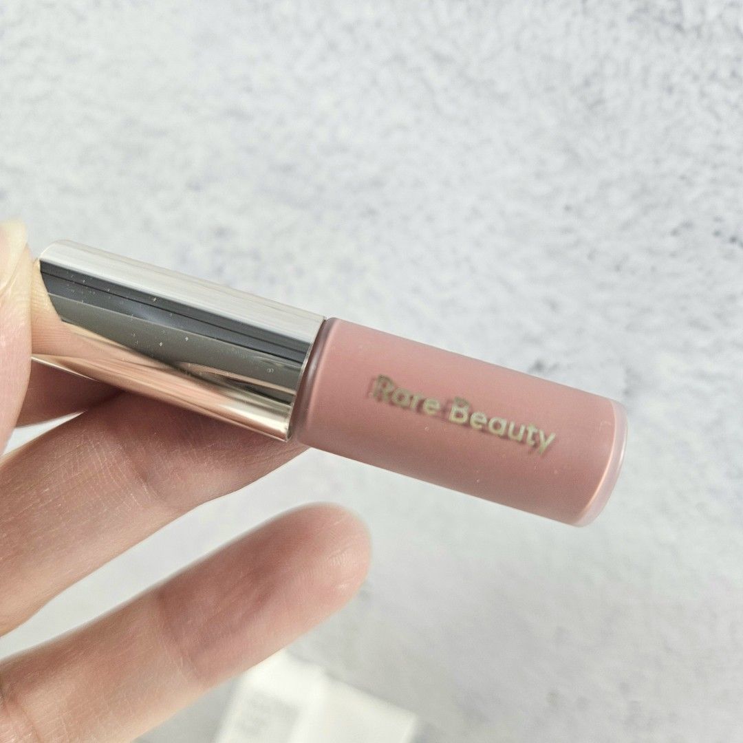 Rare Beauty soft pinch blush mini encourage (Category: Makeup) located in Manila. Submitted by arianne0828 (Listing ID 1283282745, Image 2). Description: brand new mini size Rare Beauty mini encourage pickup : Binondo Mop Gcash Bpi Bdo.