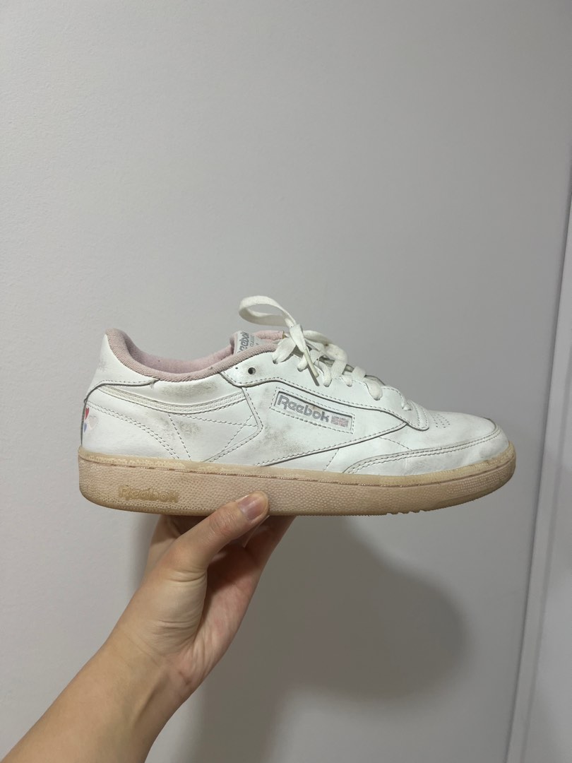 Reebok club c cheap 85 pale pink