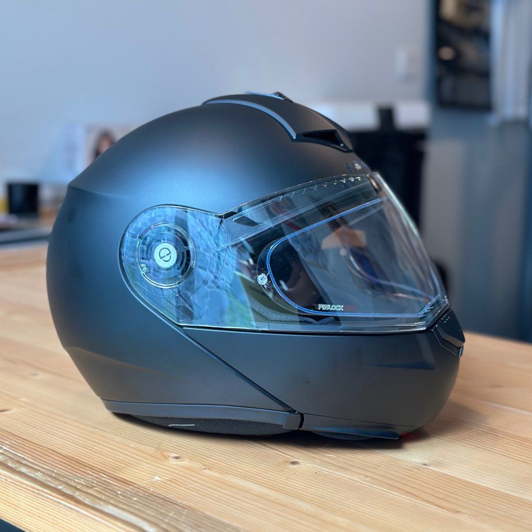 Schuberth C3 Pro Size L with Cardo Edge Kit Installed Motorcycles