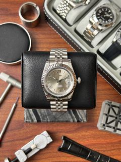 (Category: ) located in . Submitted by thewatchsociety (Listing ID 1283247972, Image 1). Description: .