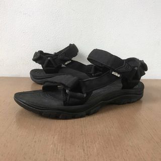 (Kategori: ) berada di . Dikirim oleh ozehuha (ID iklan 1283120830, Gambar 1). Deskripsi: .