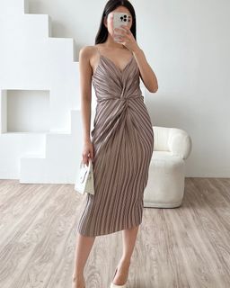 (Kategori: ) berada di . Dikirim oleh _prelovedbysm (ID iklan 1283140384, Gambar 1). Deskripsi: .