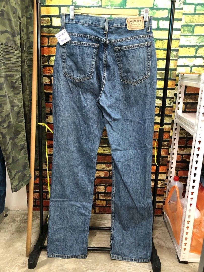 Levis sales zalora indonesia